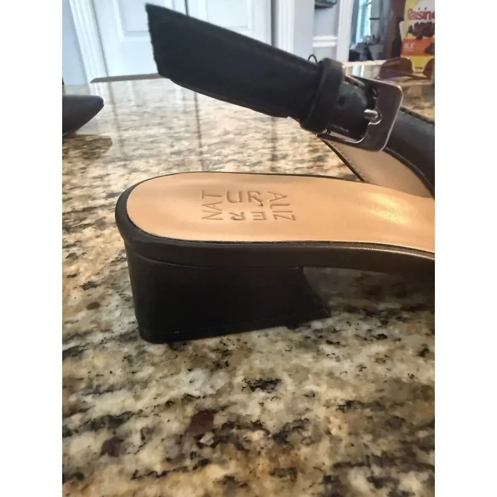 Naturalizer Womens Slingback Black Leather Pumps Size 9.5 NEW Without Box